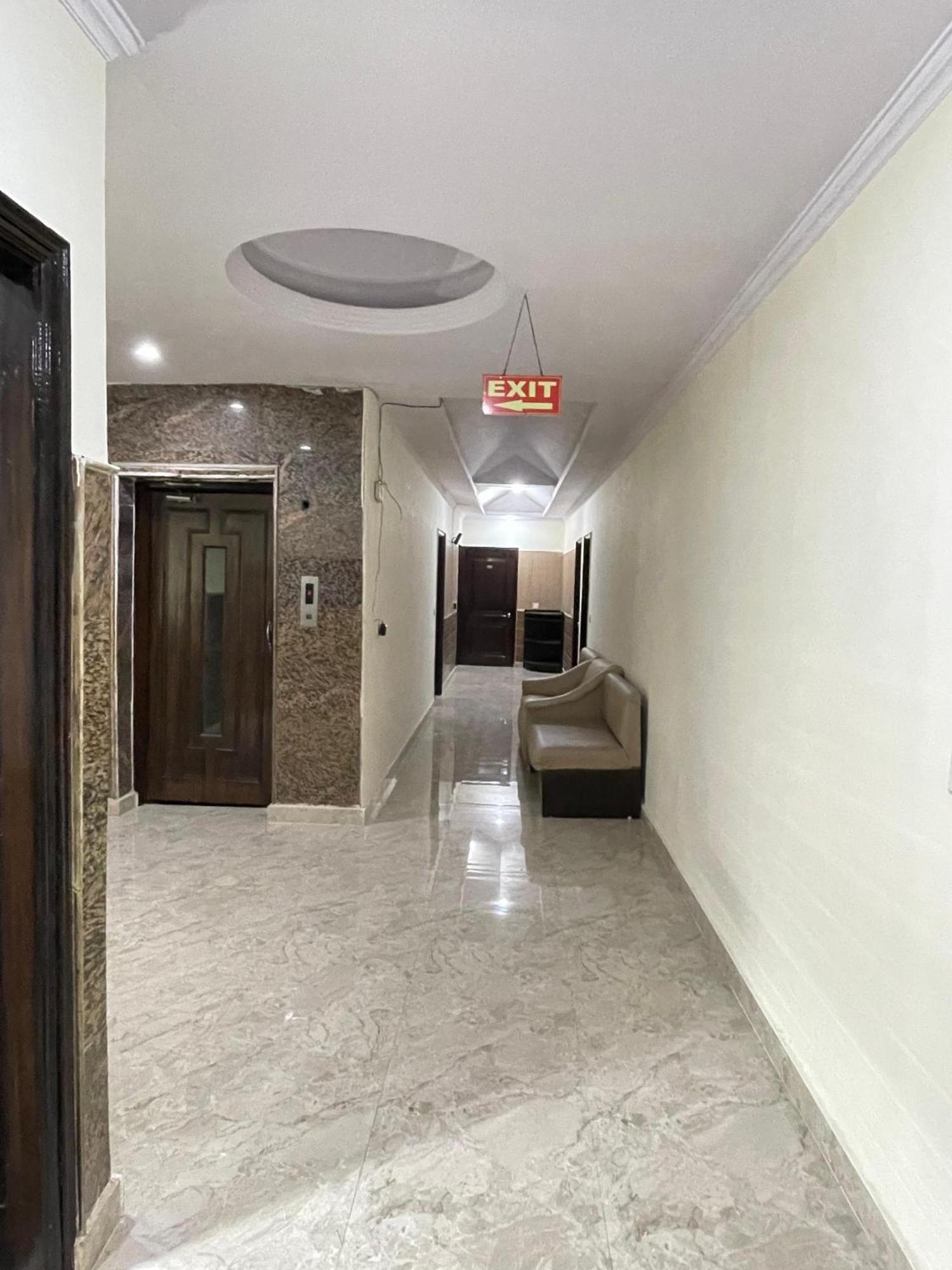 Hotel Radiance Delhi  Esterno foto